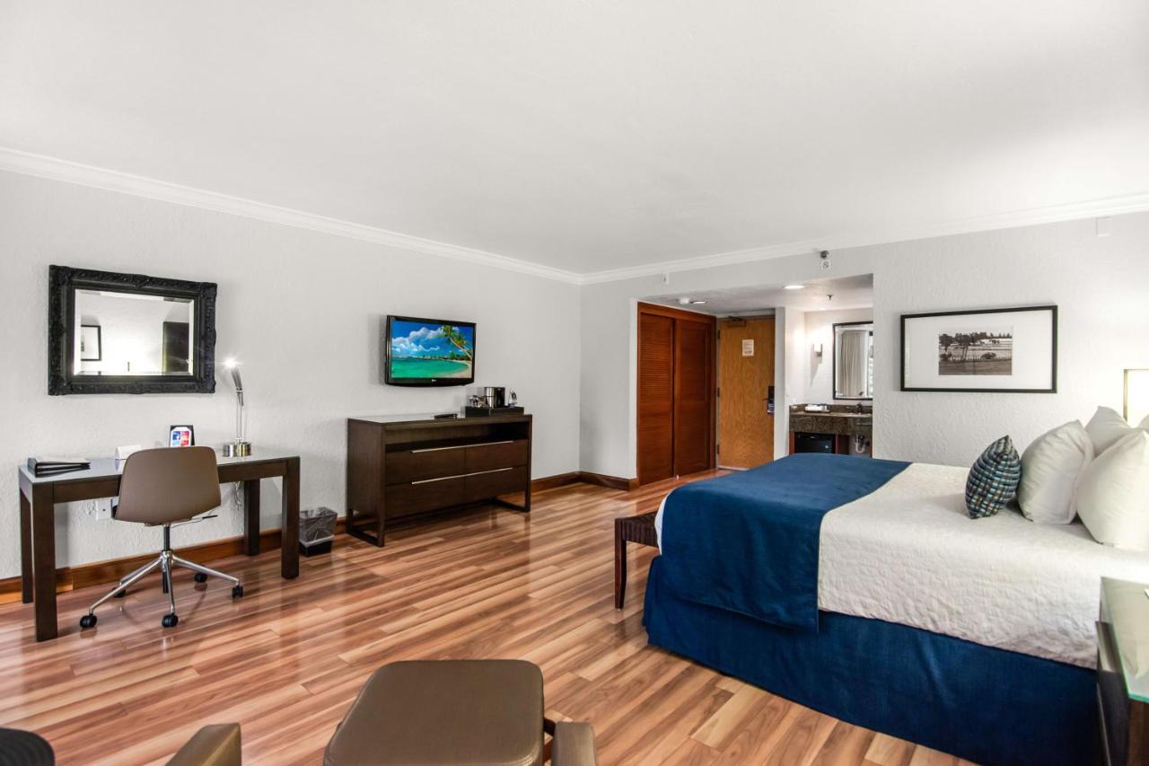 Miami Lakes Hotel Экстерьер фото